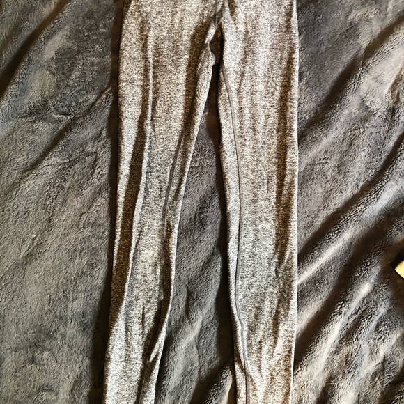 lululemon leggings - Picture 2 of 2